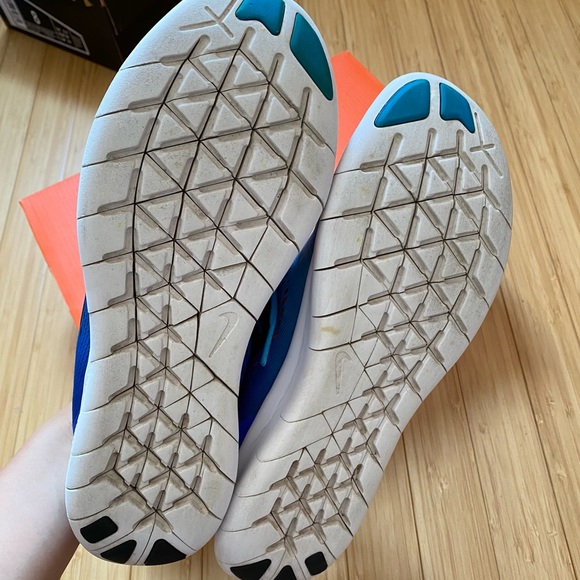 Nike Runners - Picture 4 of 4